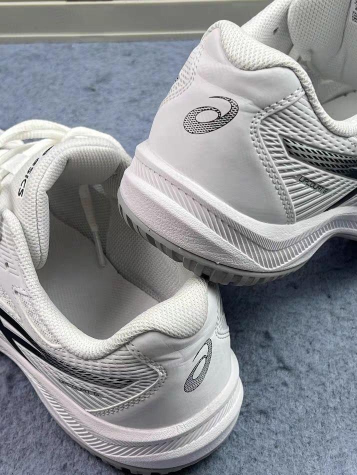 小白网球鞋|亚瑟士UPCOURT6太清爽了✨球场颜值担当|Asics UPCOUR